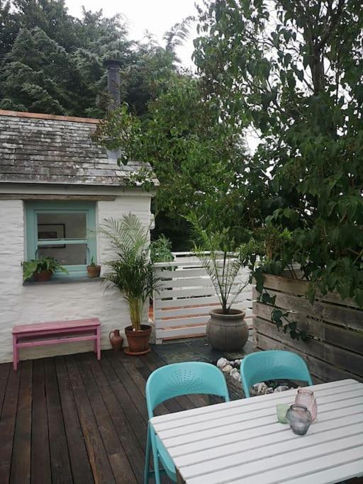 The Little Post House. A Perfect Village Retreat, With Stunning Views. Боскасл Екстер'єр фото